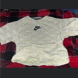 Nike Cropped T-Shirt